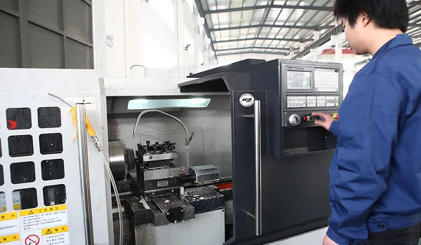 Usinage au tour CNC