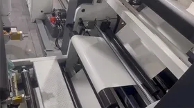 Ligne d’enduction et de complexage par extrusion sur une seule face chez un client