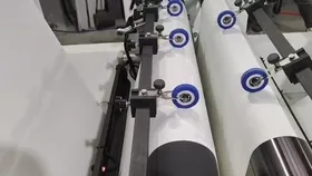 Ligne d’enduction et de complexage par extrusion du papier sur une face